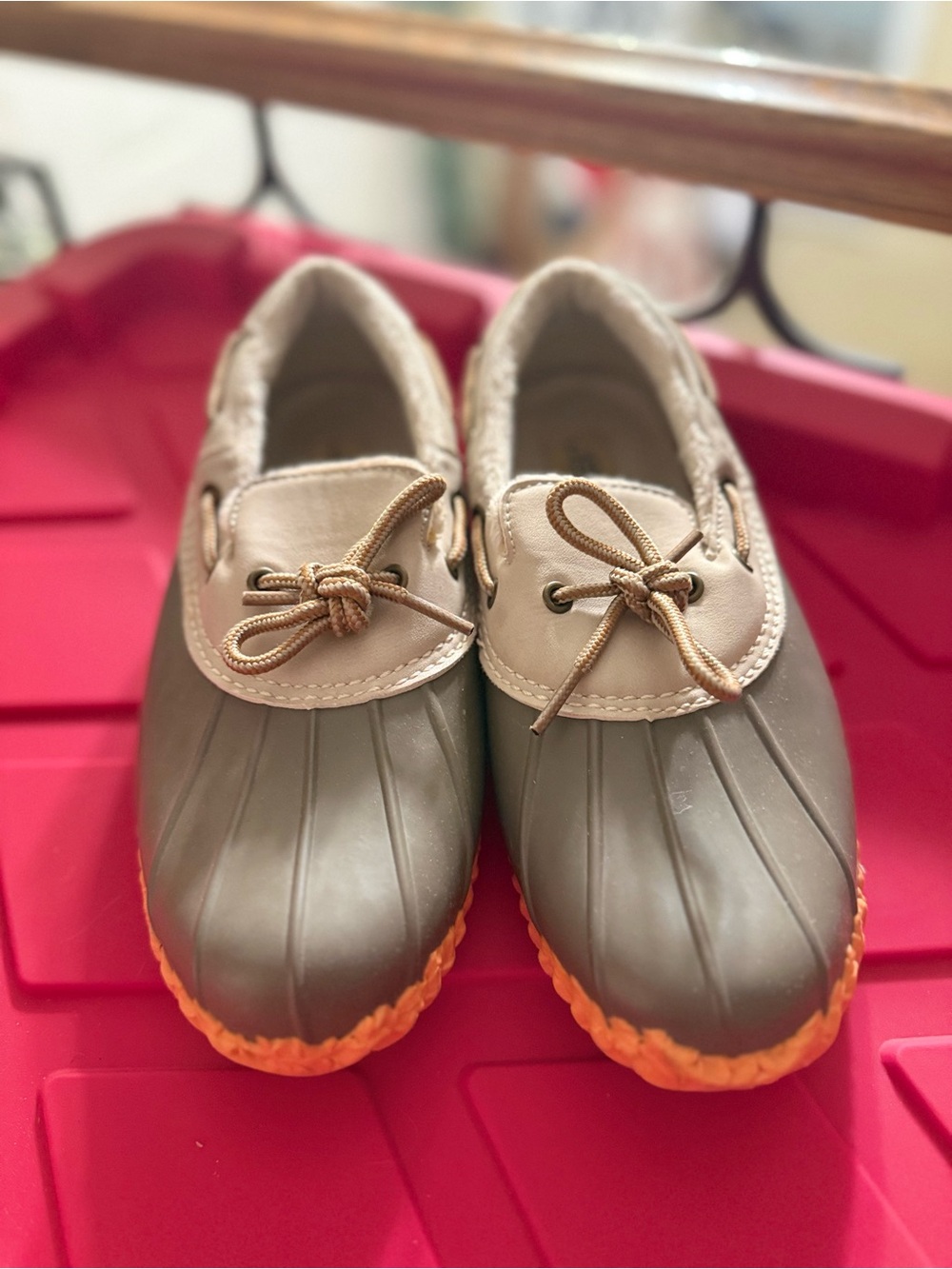 JBU by Jambu Gwen Duck Shoes Women’s 8 Rain Loafers Taupe Orange